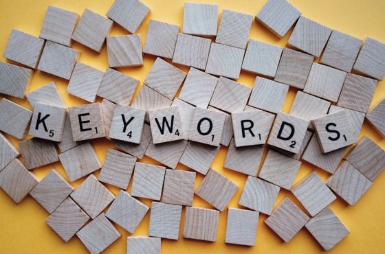 Consideraciones sobre el uso de keywords