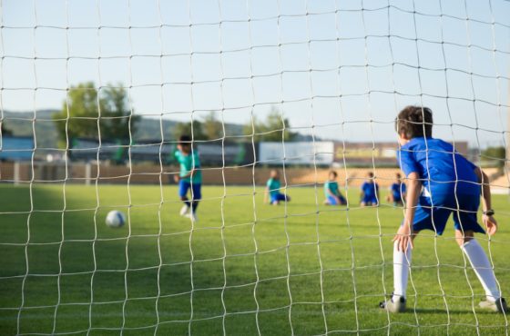 Lleva a tu niño a las mejores clases de fútbol base Gran Canaria