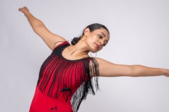 Aprender y sentir las clases de palmas flamencas