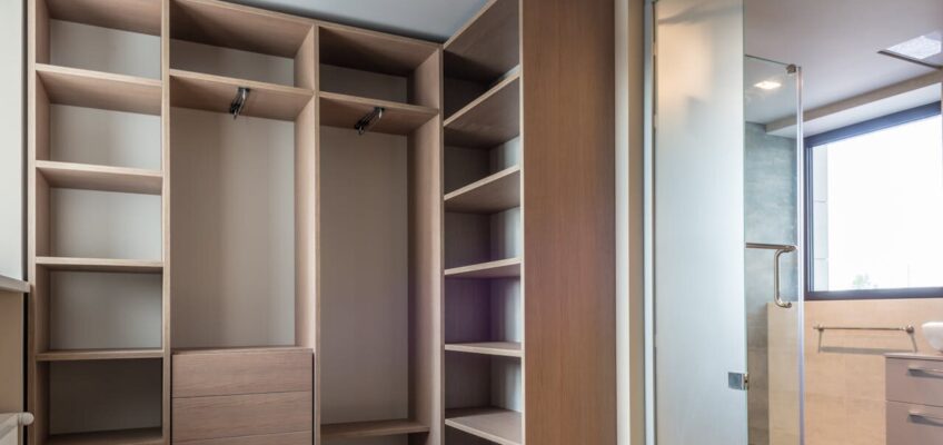 Armarios con puerta corredera para la casa