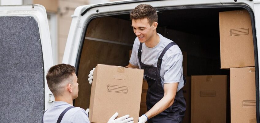 Cómo organizar unas mudanzas entre Canarias y Península